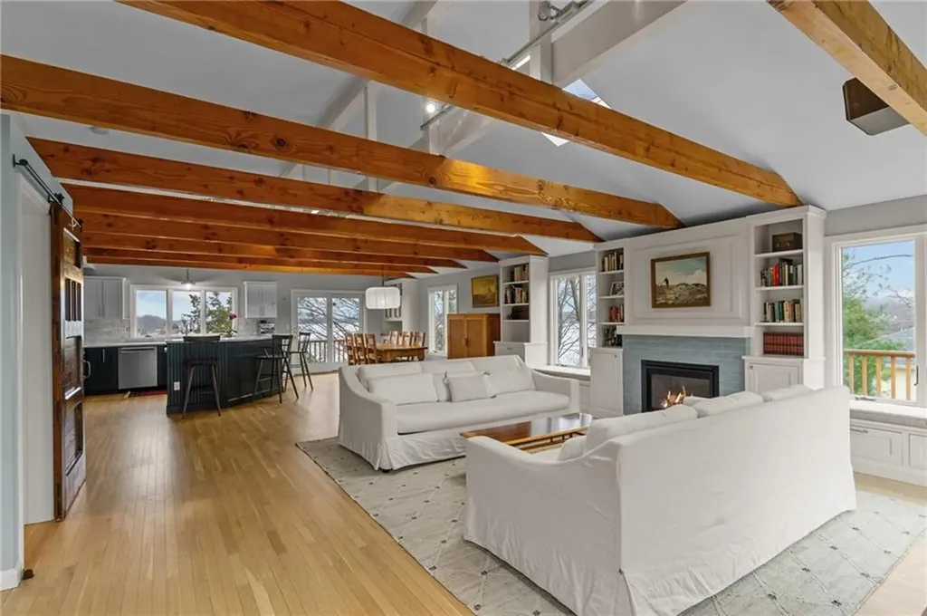 44 Harrison Street Bristol RI 02809