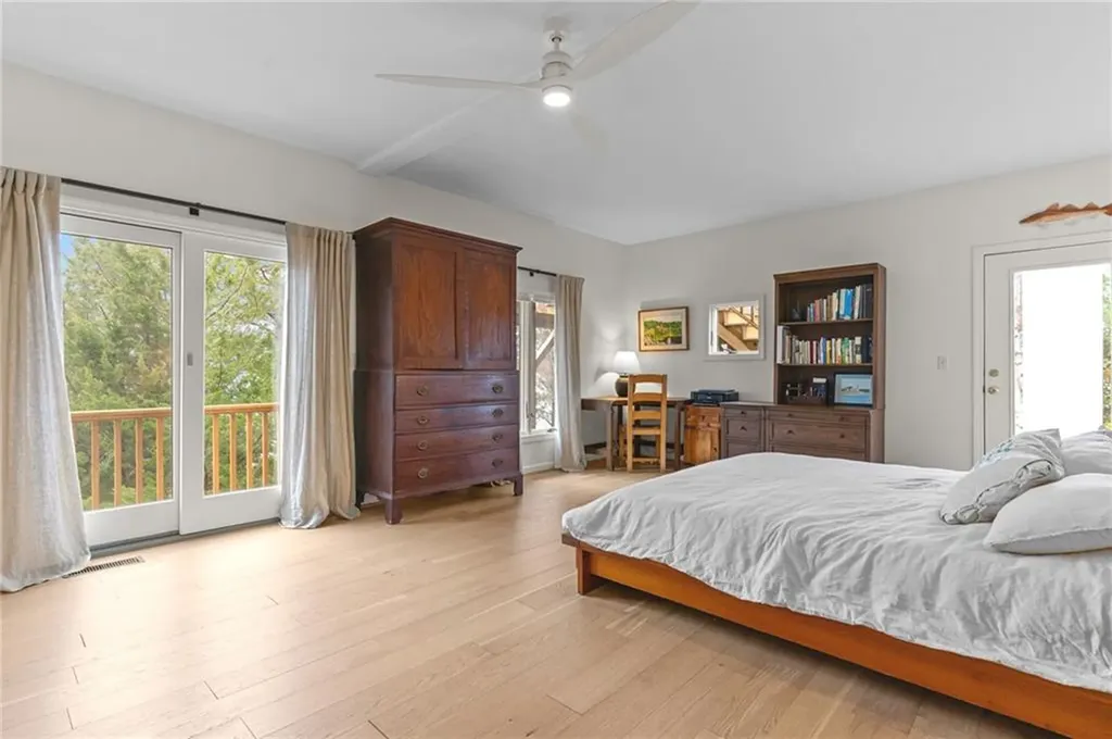 44 Harrison Street Bristol RI 02809