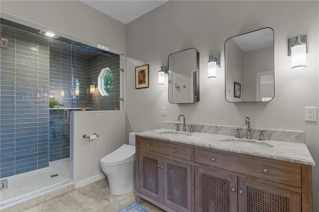 44 Harrison Street Bristol RI 02809