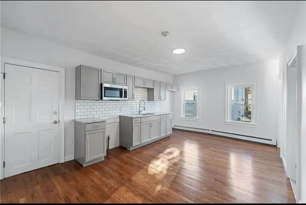 416 418 Admiral Street Providence RI 02908