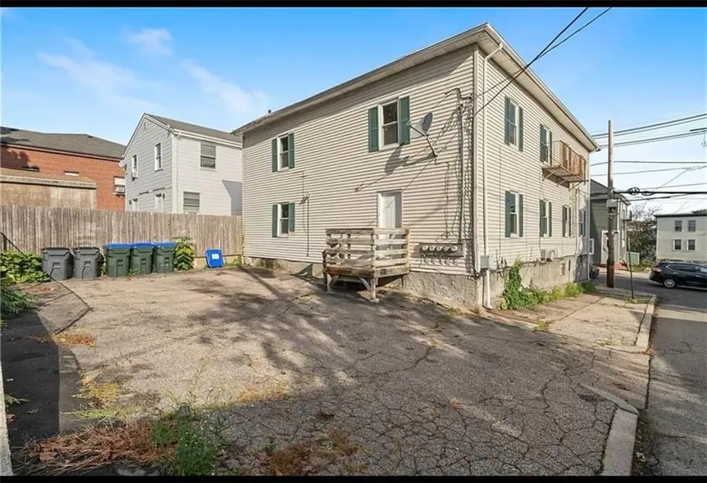 416 418 Admiral Street Providence RI 02908