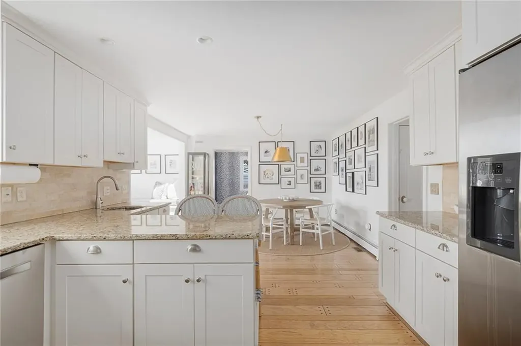 45 Meadowbrook Drive Barrington RI 02806