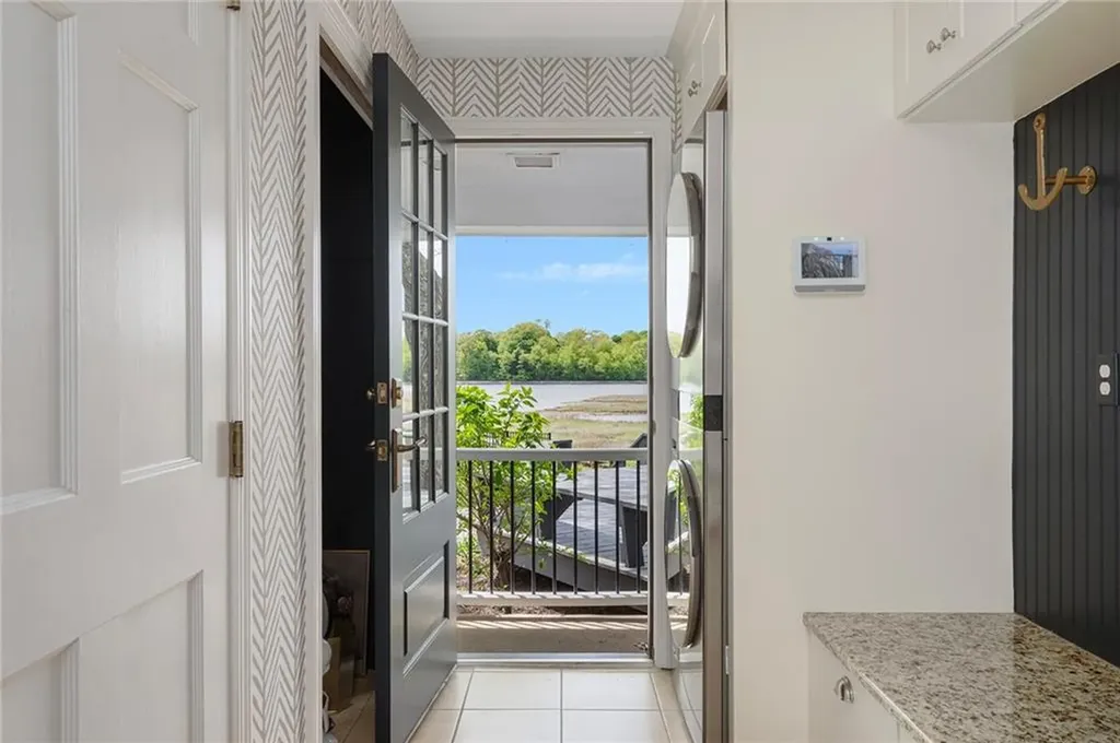 45 Meadowbrook Drive Barrington RI 02806