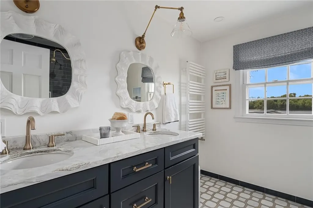 45 Meadowbrook Drive Barrington RI 02806