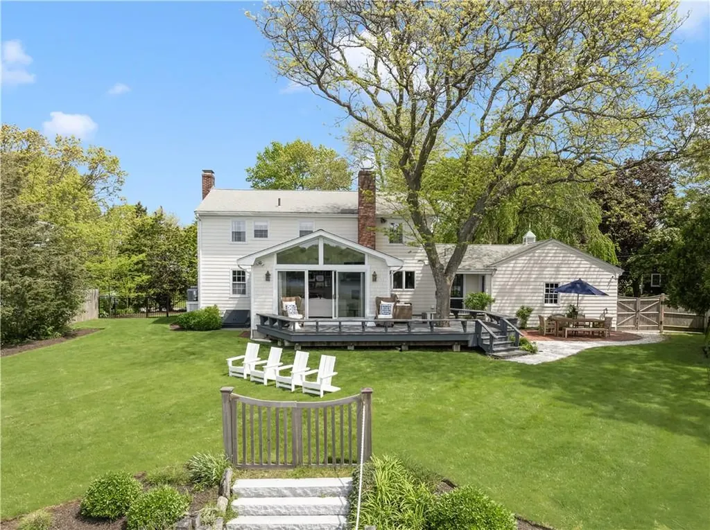 45 Meadowbrook Drive Barrington RI 02806