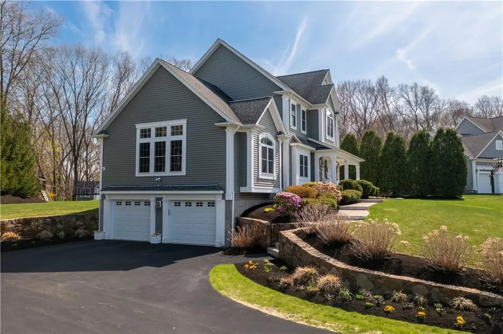23 Cherry Blossom Lane Smithfield RI 02828