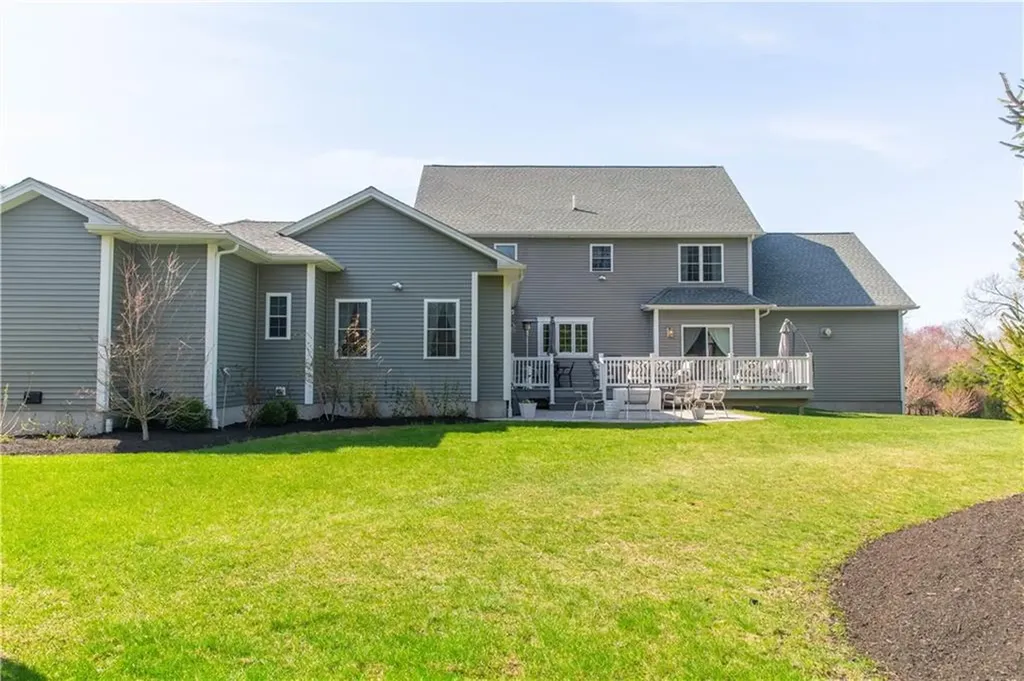 23 Cherry Blossom Lane Smithfield RI 02828