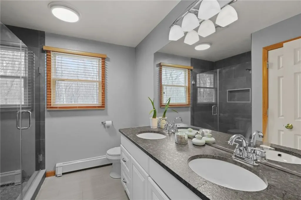 10 Basil Crossing Cranston RI 02921