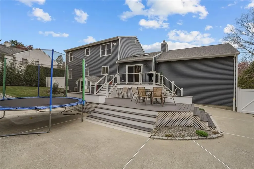 10 Basil Crossing Cranston RI 02921