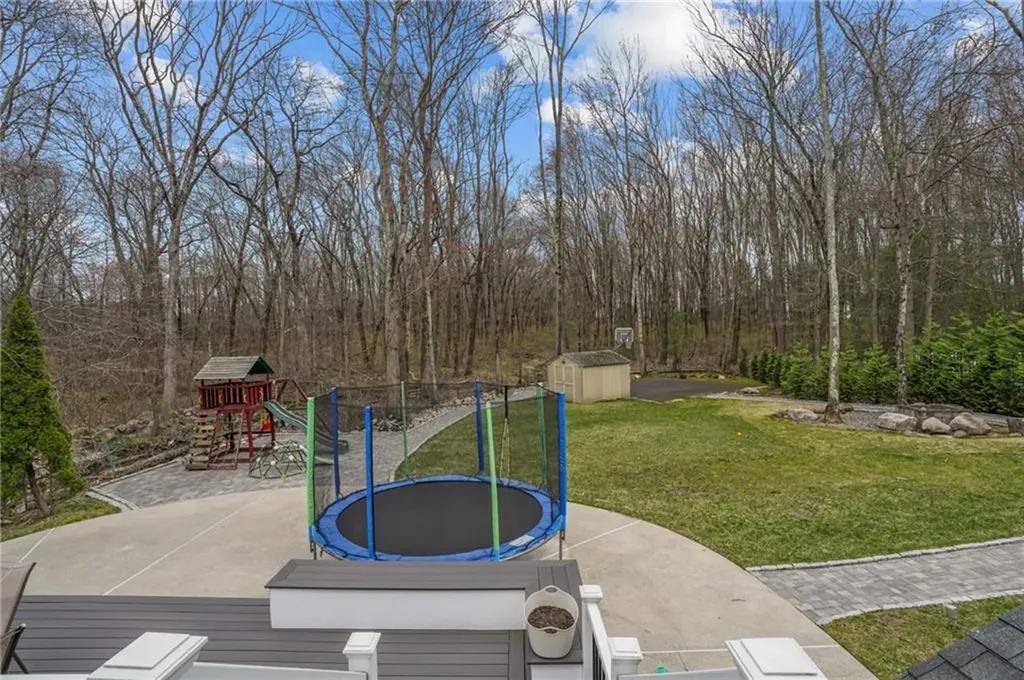 10 Basil Crossing Cranston RI 02921