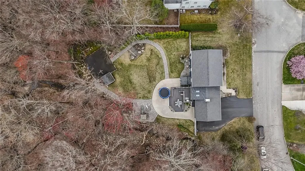 10 Basil Crossing Cranston RI 02921