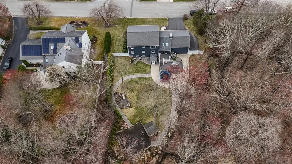 10 Basil Crossing Cranston RI 02921