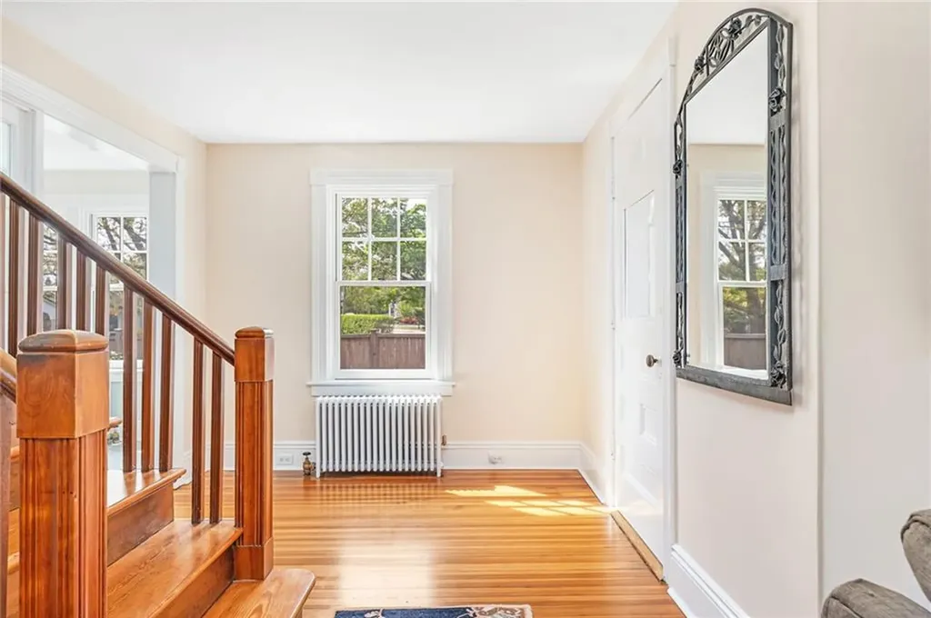 286 Kingstown Road Narragansett RI 02882