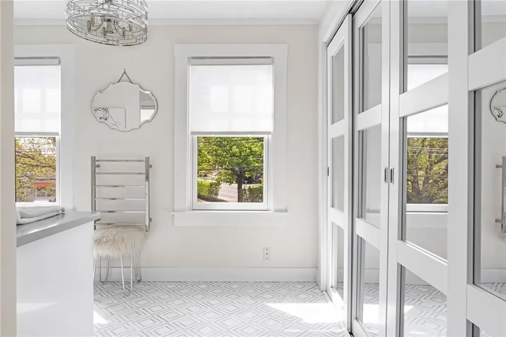 286 Kingstown Road Narragansett RI 02882