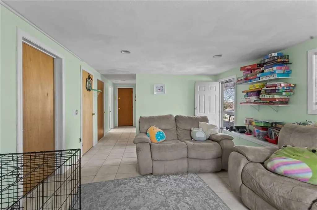 16 Monroe Drive Coventry RI 02816