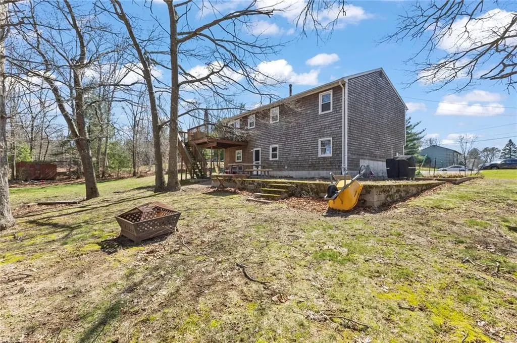 16 Monroe Drive Coventry RI 02816