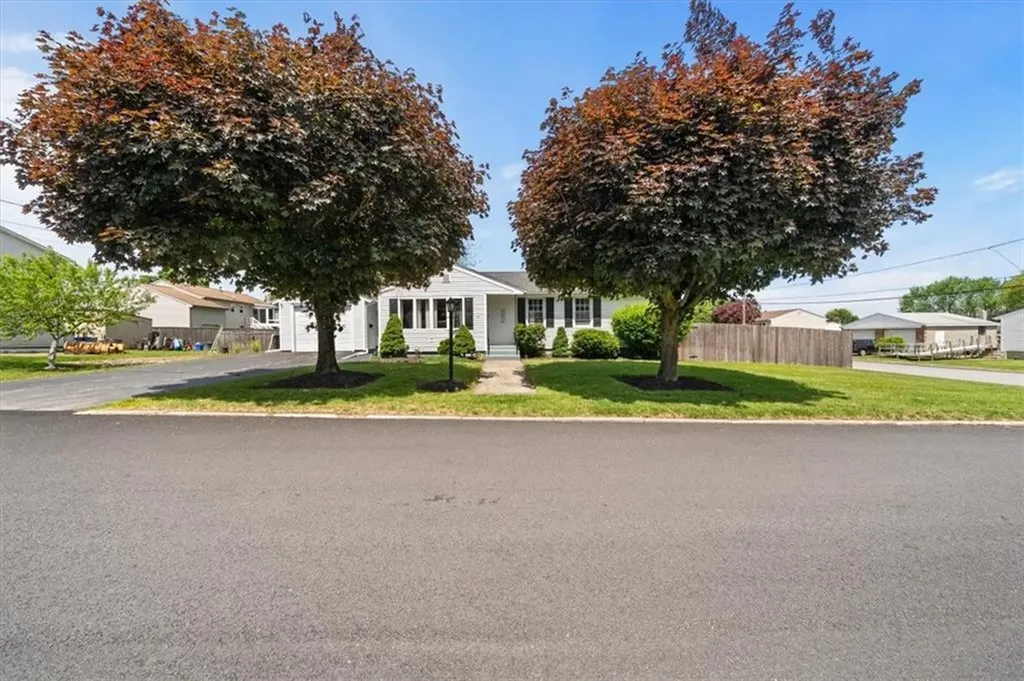 26 City View Parkway Johnston RI 02919