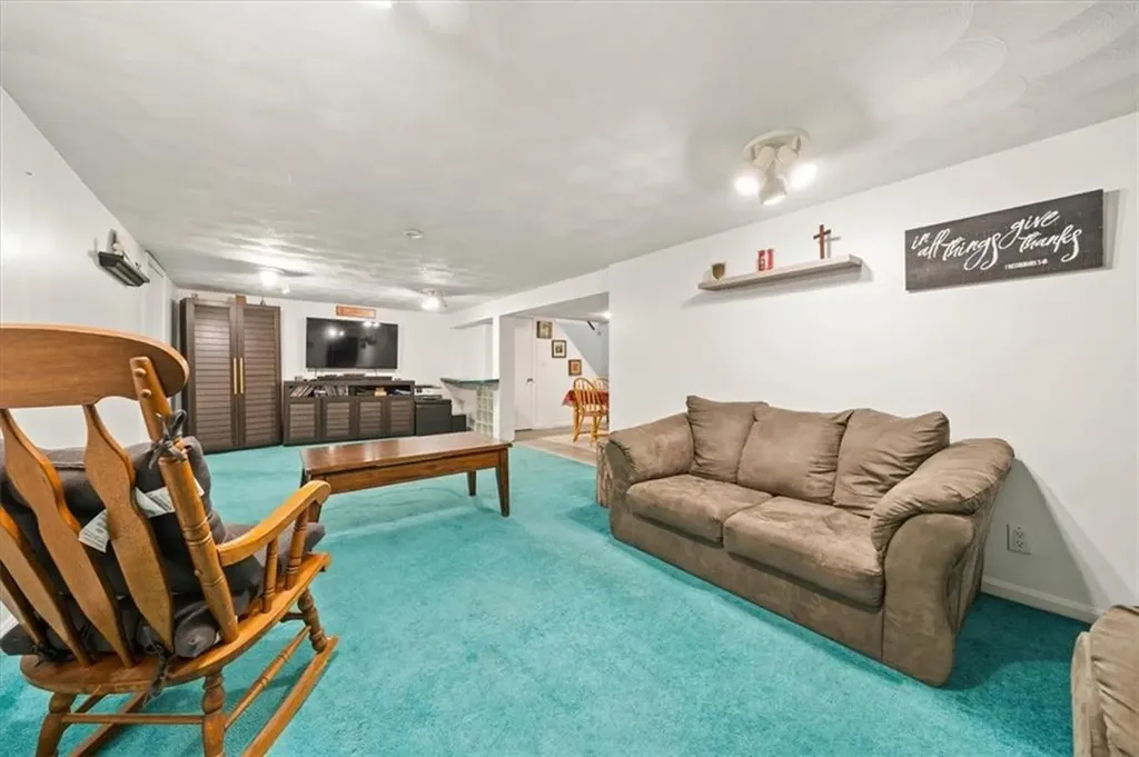 26 City View Parkway Johnston RI 02919