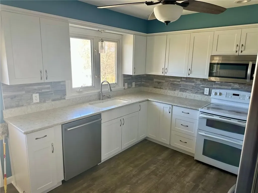 17 Pound Road Westerly RI 02891
