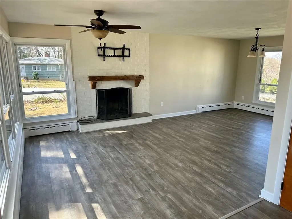 17 Pound Road Westerly RI 02891