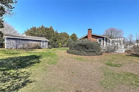 1484 Drift Road Westport MA 02790