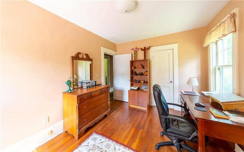 261 Hardig Road Warwick RI 02886