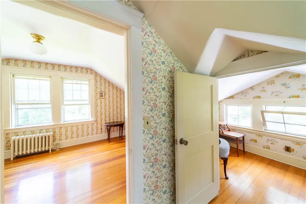 261 Hardig Road Warwick RI 02886