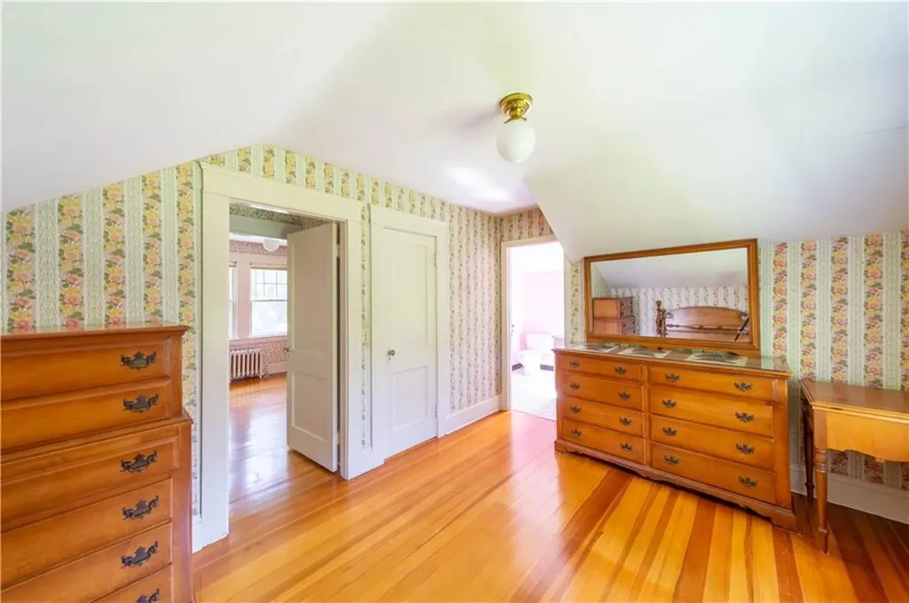 261 Hardig Road Warwick RI 02886