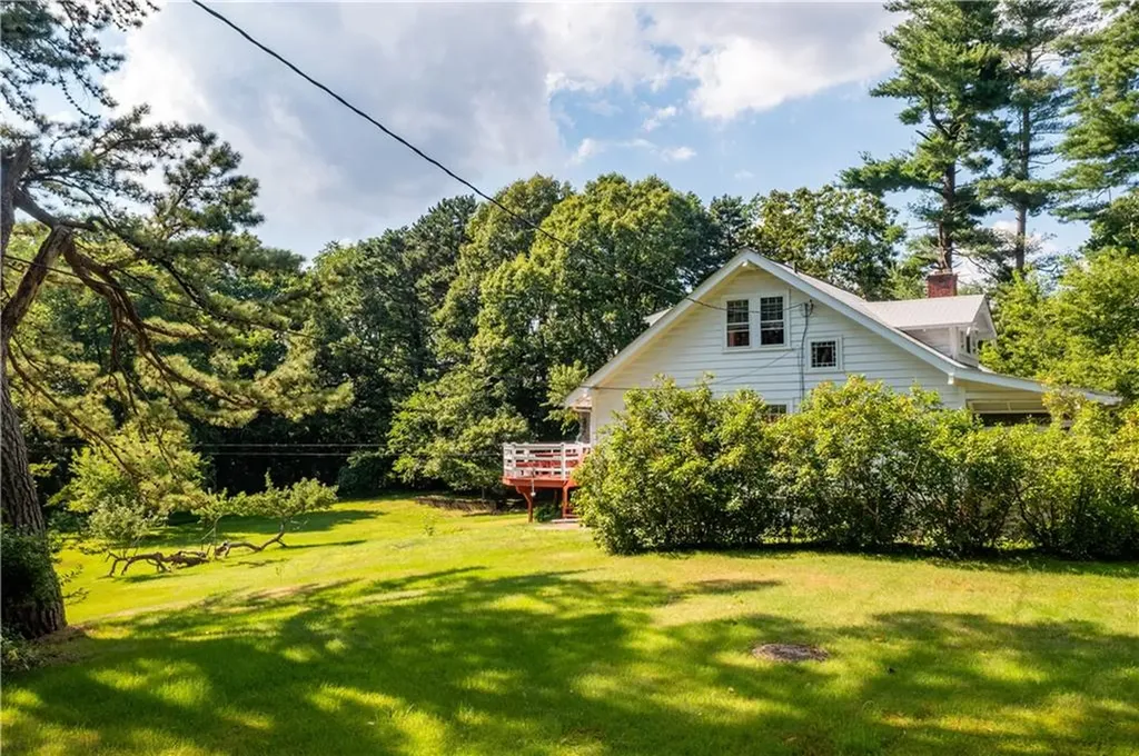 261 Hardig Road Warwick RI 02886