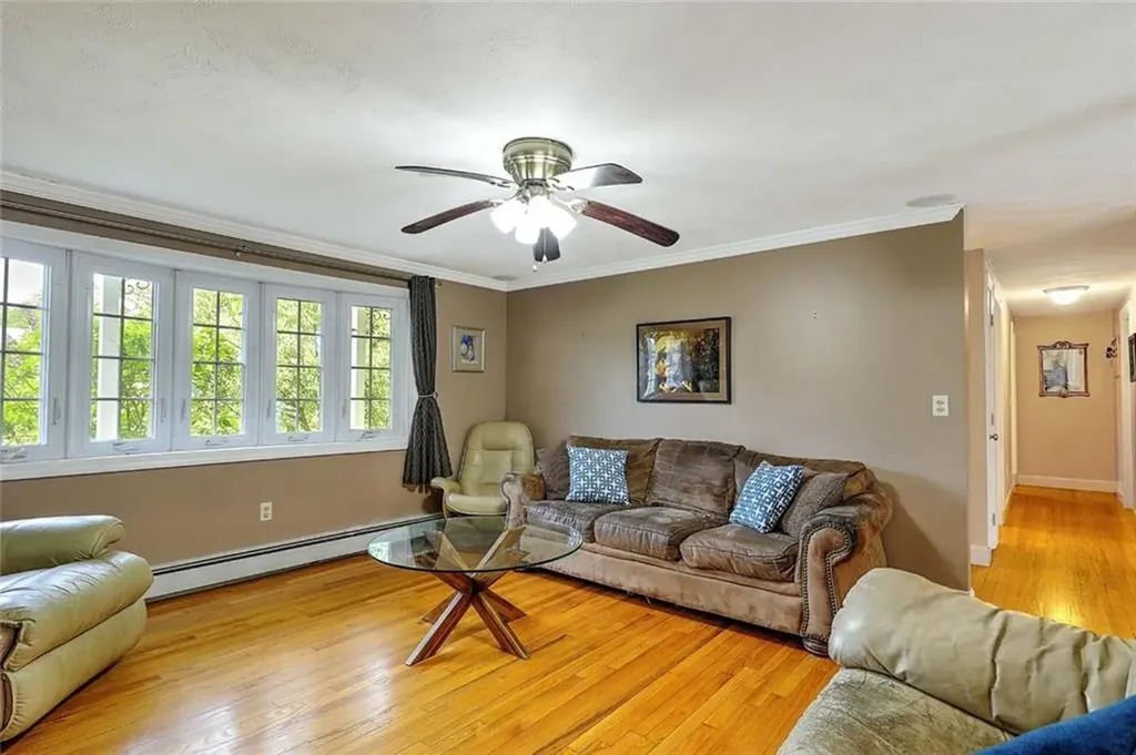 4 Johnson Court Bristol RI 02809