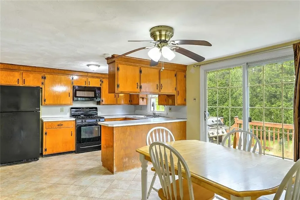 4 Johnson Court Bristol RI 02809