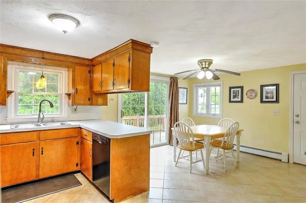 4 Johnson Court Bristol RI 02809