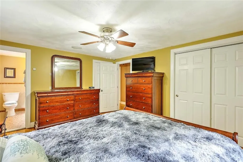 4 Johnson Court Bristol RI 02809