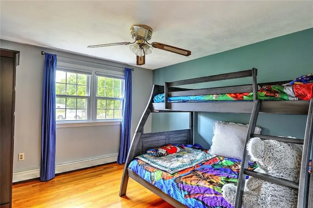 4 Johnson Court Bristol RI 02809