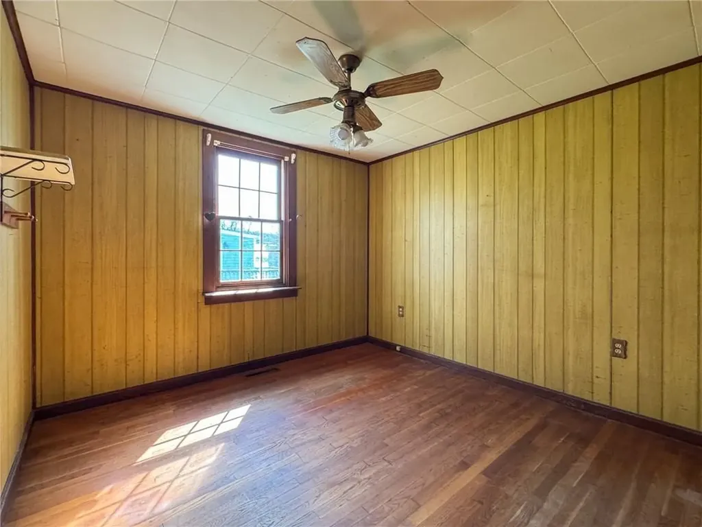 8 Tucker Avenue Tiverton RI 02878