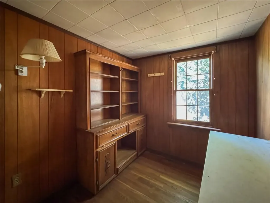 8 Tucker Avenue Tiverton RI 02878