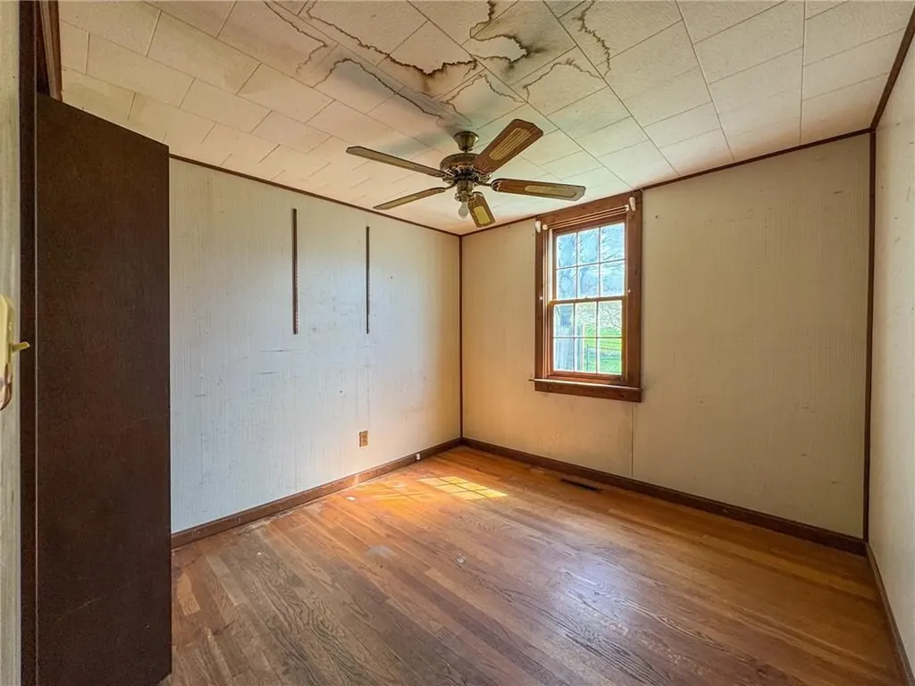 8 Tucker Avenue Tiverton RI 02878