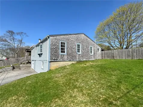 8 Tucker Avenue Tiverton RI 02878