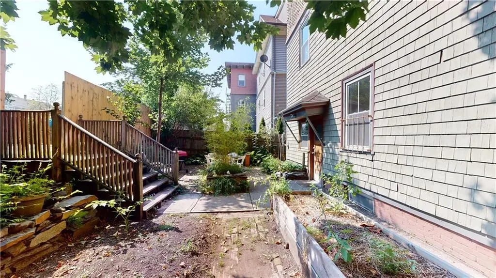 159 Camp Street Providence RI 02906