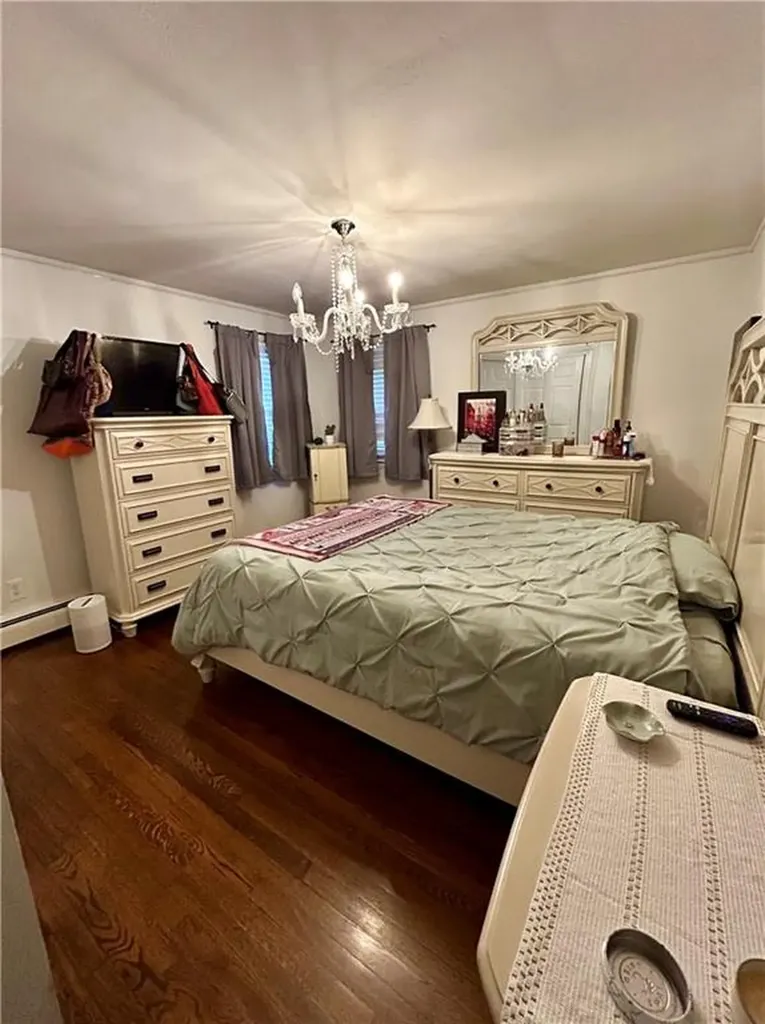 7 Deborah Way Cranston RI 02910