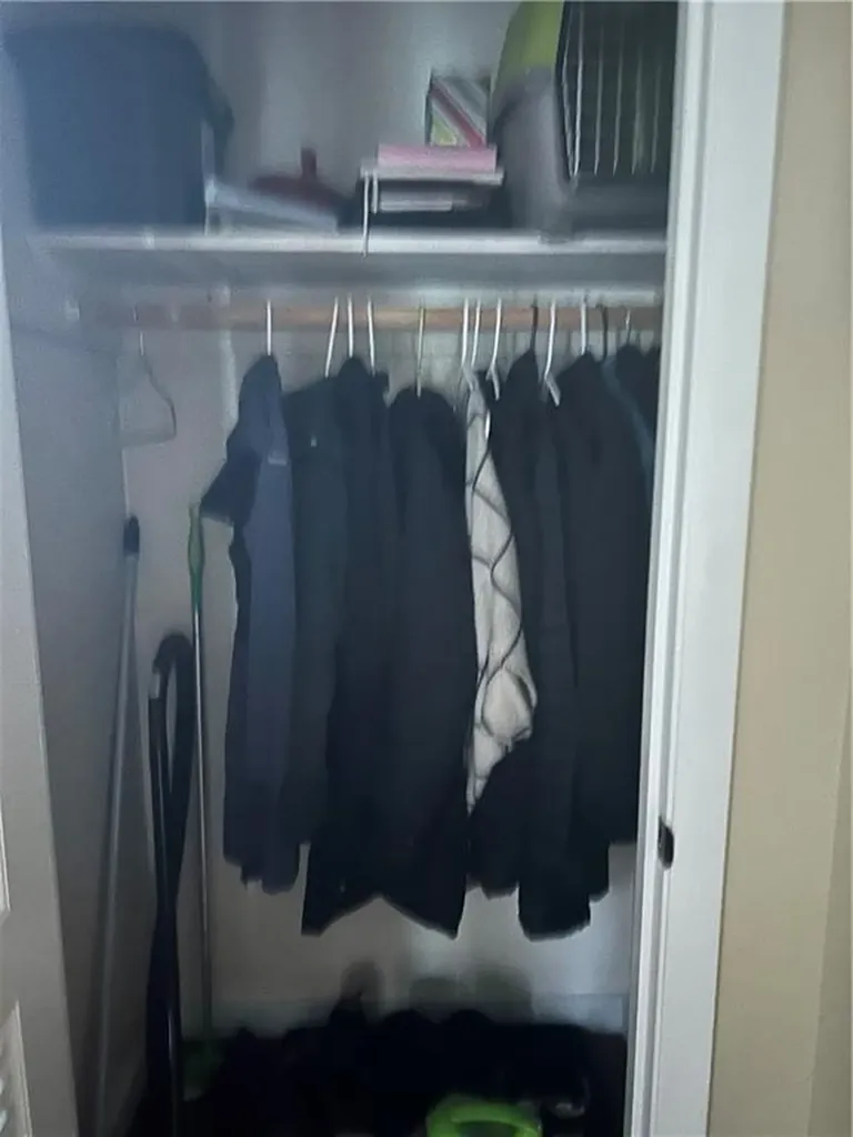 7 Deborah Way Cranston RI 02910