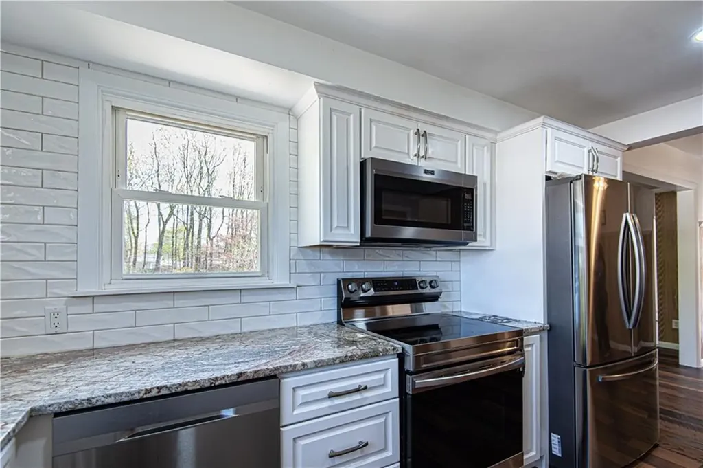 80 Opper Avenue Warwick RI 02889
