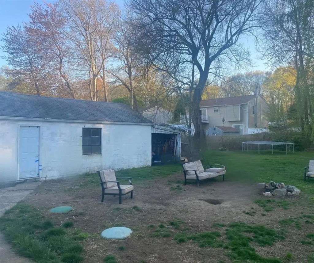 34 Sheltra Avenue Coventry RI 02816
