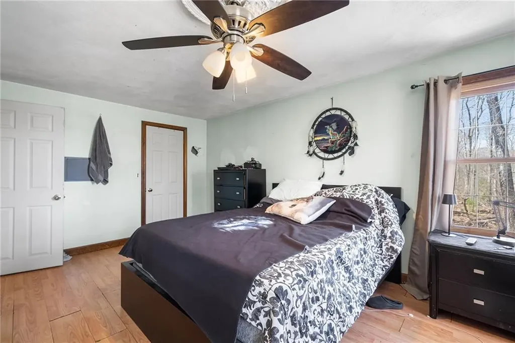 389 Douglas Pike North Smithfield RI 02896