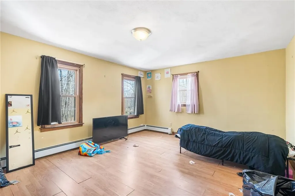 389 Douglas Pike North Smithfield RI 02896