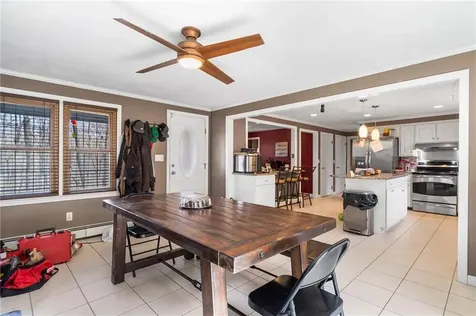 389 Douglas Pike North Smithfield RI 02896