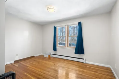 389 Douglas Pike North Smithfield RI 02896