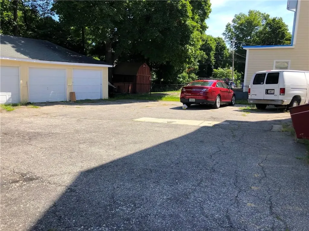 66 Hamlet Street Woonsocket RI 02895