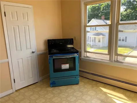 66 Hamlet Street Woonsocket RI 02895