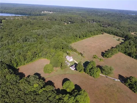 112 Winsor Avenue Johnston RI 02919
